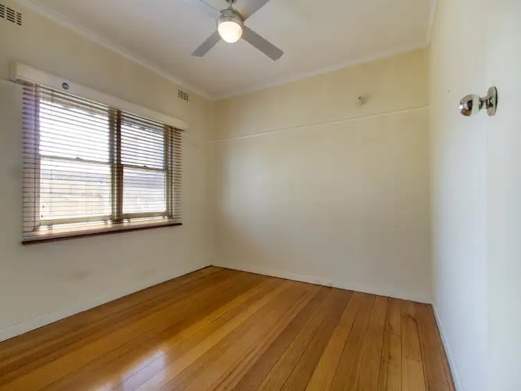 Seventh view of Homely house listing, 2 Silas Avenue, Frankston VIC 3199