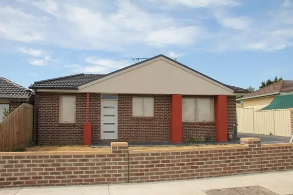 Main view of Homely unit listing, 1/56 Heyington Avenue, Thomastown VIC 3074