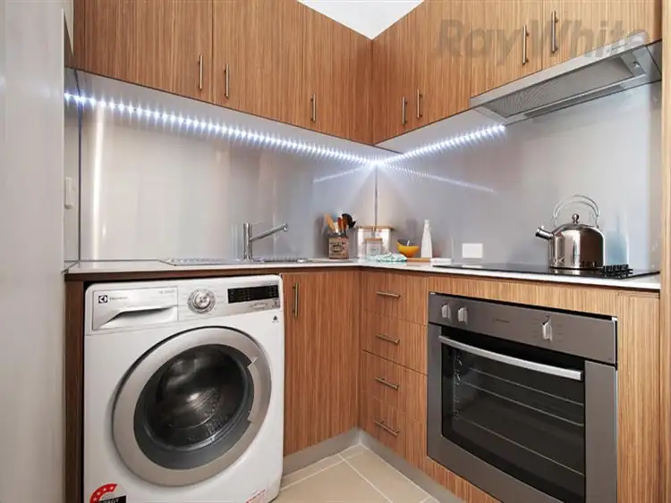 Third view of Homely unit listing, 6/233 Station Street, Fairfield VIC 3078
