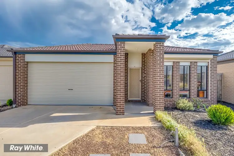 5 Red Robin Road, Truganina VIC 3029