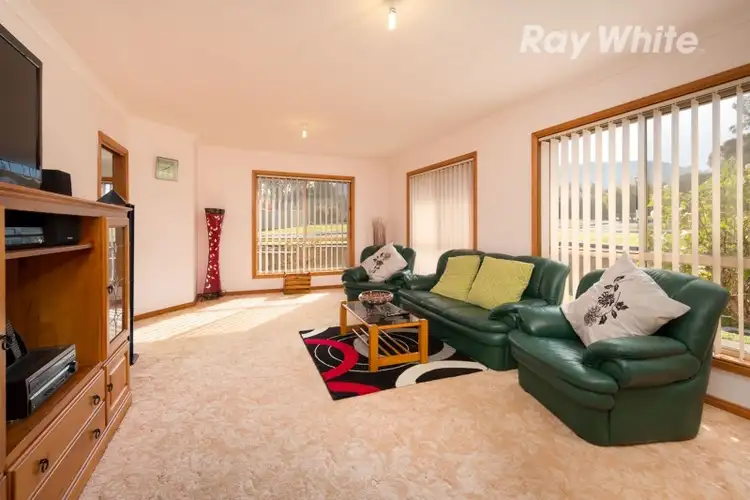 Fifth view of Homely house listing, 3 Almurta Court, Springdale Heights NSW 2641