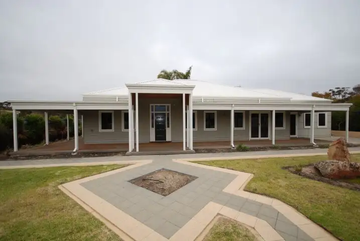 35 Felspar Street, Narrogin WA 6312