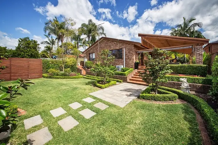 Second view of Homely house listing, 8 Kelsall Place, Barden Ridge NSW 2234