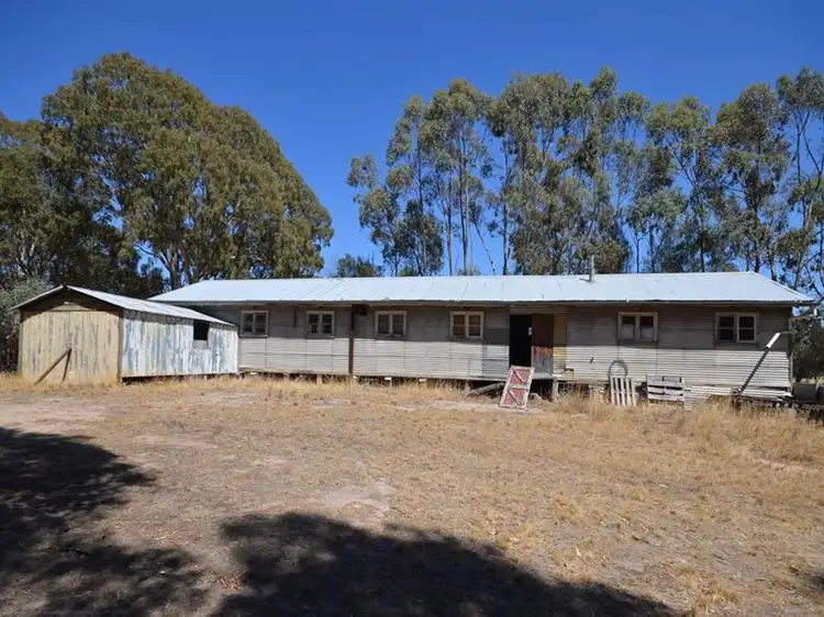 Forest Road, Lexton VIC 3352