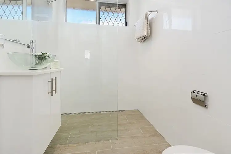 Fifth view of Homely unit listing, 4/23 Thorne Street, Windsor QLD 4030