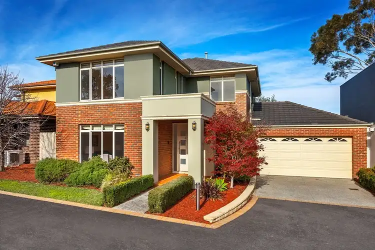 2/16 Powers Street, Donvale VIC 3111