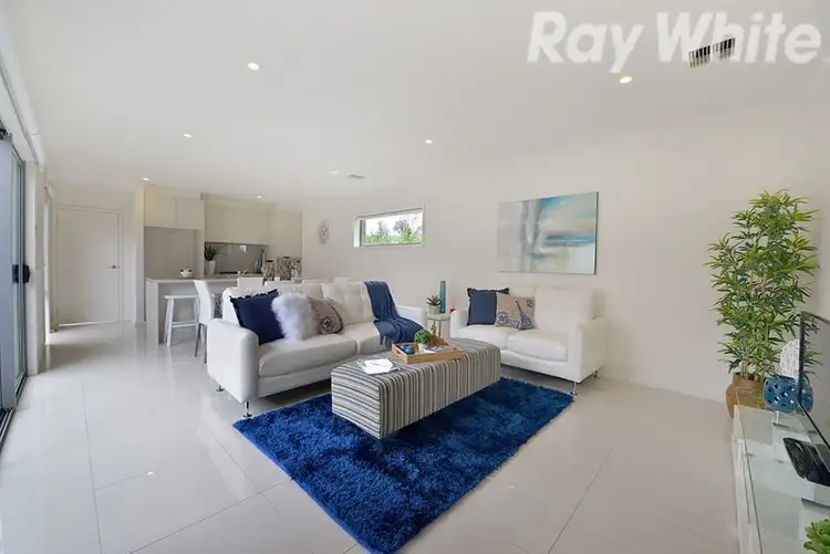 25 Bloom Avenue, Wantirna South VIC 3152
