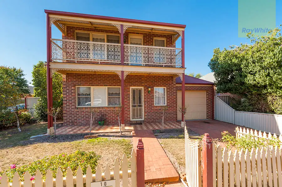 Main view of Homely house listing, 10 Park Lane, Craigieburn VIC 3064
