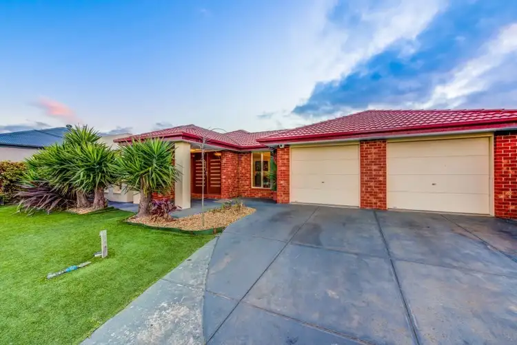 Second view of Homely house listing, 3 Parklea Way, Tarneit VIC 3029
