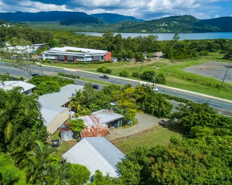 Fifth view of Homely unit listing, 1-5/146 Shute Harbour Road, Cassia Court Units,, Cannonvale QLD 4802