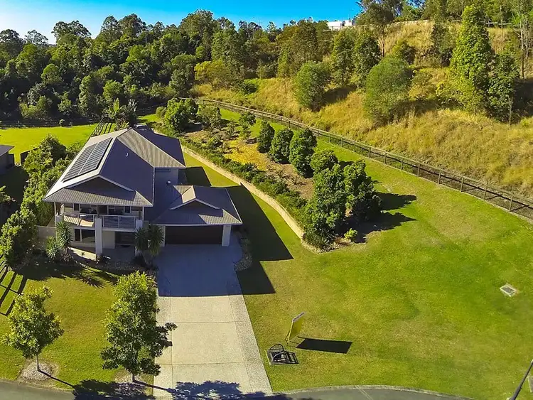 9 Meadow Court, Maudsland QLD 4210