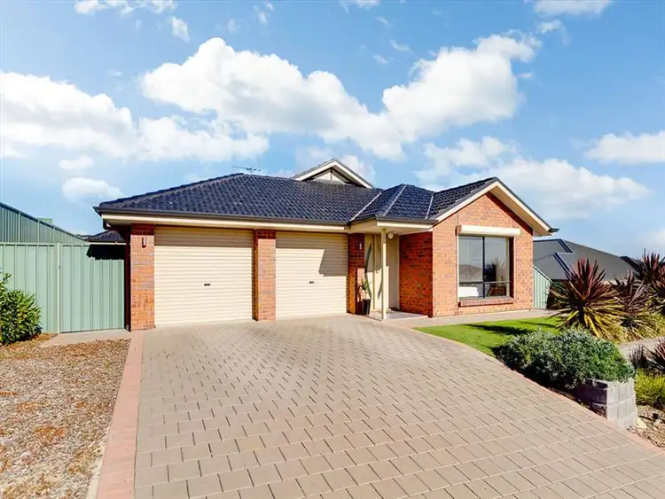 Second view of Homely house listing, 10 Toby Court, Hallett Cove SA 5158
