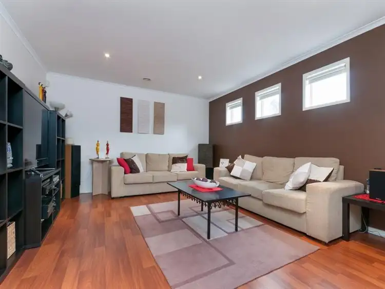 Fifth view of Homely house listing, 3 Naracoorte Avenue, Craigieburn VIC 3064
