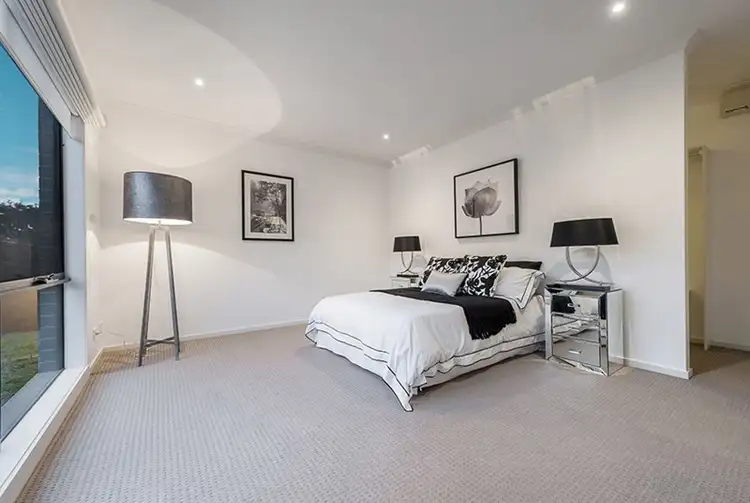 Sixth view of Homely house listing, 18 Oakgrove Drive, Craigieburn VIC 3064