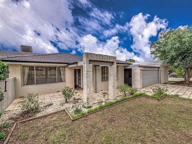 6 James Avenue, Hazelmere WA 6055