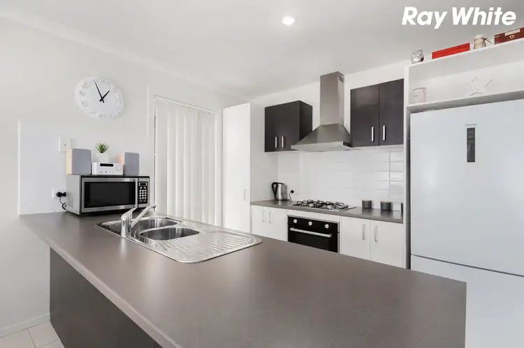 11 Glenvista Road, Pakenham VIC 3810