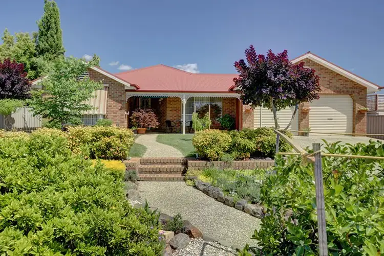 Main view of Homely house listing, 15 Emery Court, Wodonga VIC 3690