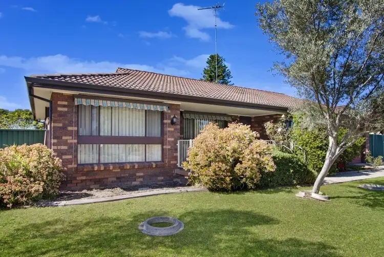 10 Gambier Street, Bossley Park NSW 2176
