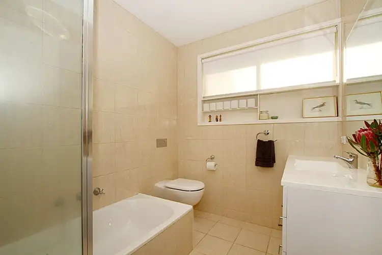 Seventh view of Homely house listing, 4 Bates Avenue, Thomastown VIC 3074