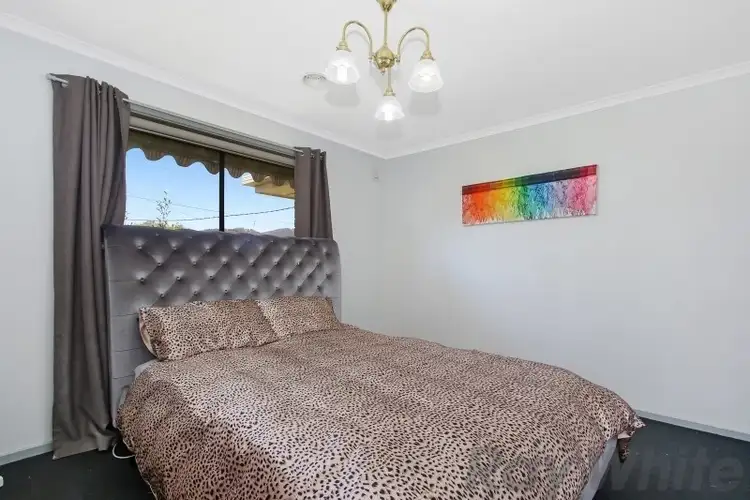 Sixth view of Homely house listing, 461 Jason Court, Lavington NSW 2641