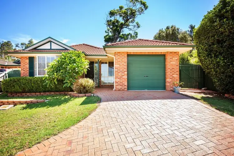 2 Poinciana Row, Menai NSW 2234