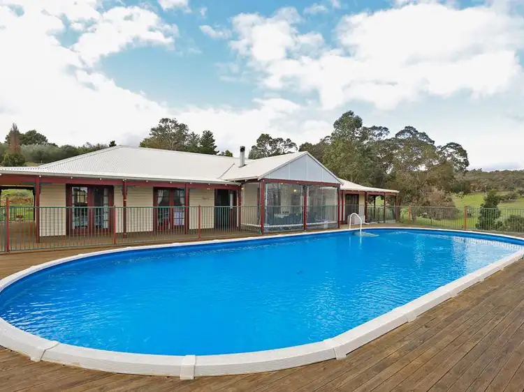 34 Fraser Road, Bullsbrook WA 6084