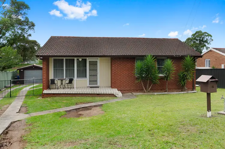 31 Bambil Crescent, Dapto NSW 2530