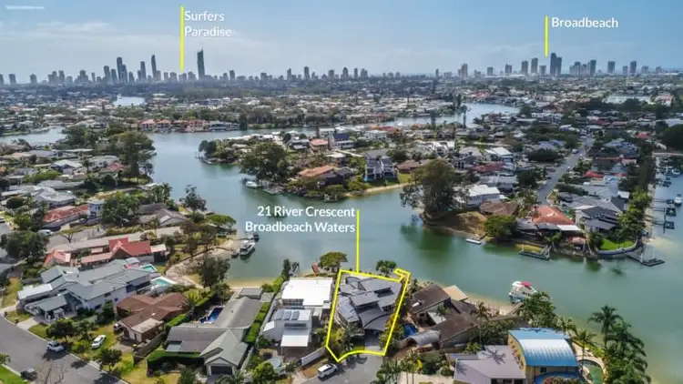 21 River Crescent, Broadbeach Waters QLD 4218