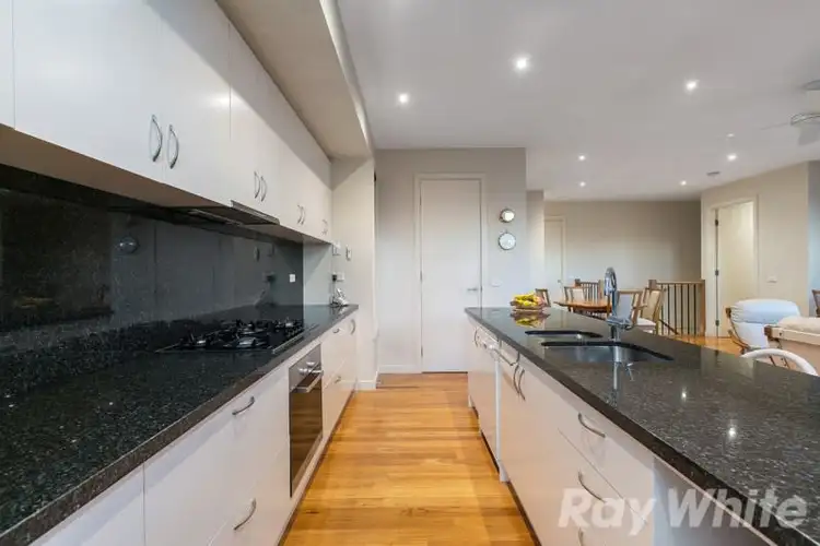 Sixth view of Homely townhouse listing, 2/52 Beach Road, Mentone VIC 3194