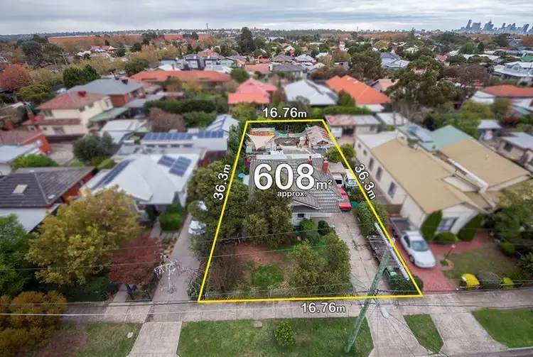 Second view of Homely house listing, 7 Darling Street, Fairfield VIC 3078