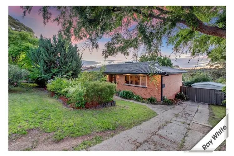 140 Chuculba Crescent, Giralang ACT 2617