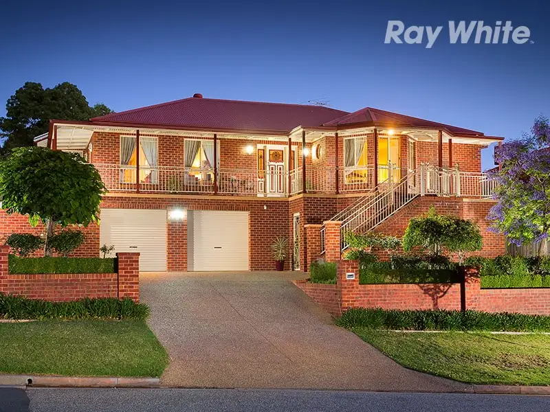Main view of Homely house listing, 4 Doulton Drive, West Albury NSW 2640