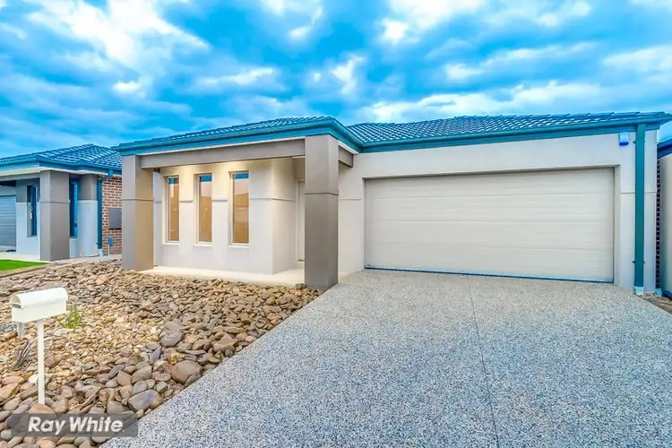 Second view of Homely house listing, 6 Shamrock Way, Truganina VIC 3029