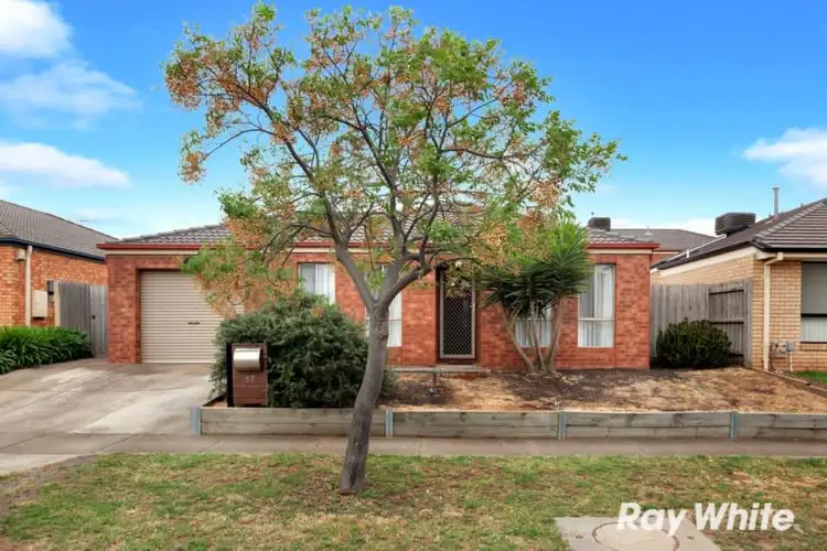Seventh view of Homely house listing, 17 Vivid Court, Tarneit VIC 3029