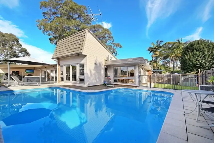 10 Langdon Road, Baulkham Hills NSW 2153