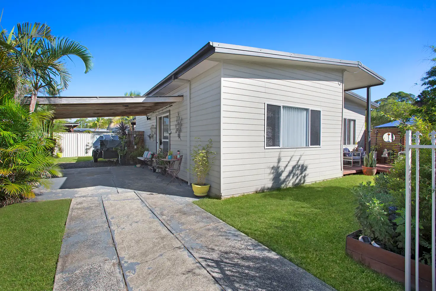 Main view of Homely house listing, 5 Marlborough Place, Berkeley Vale NSW 2261