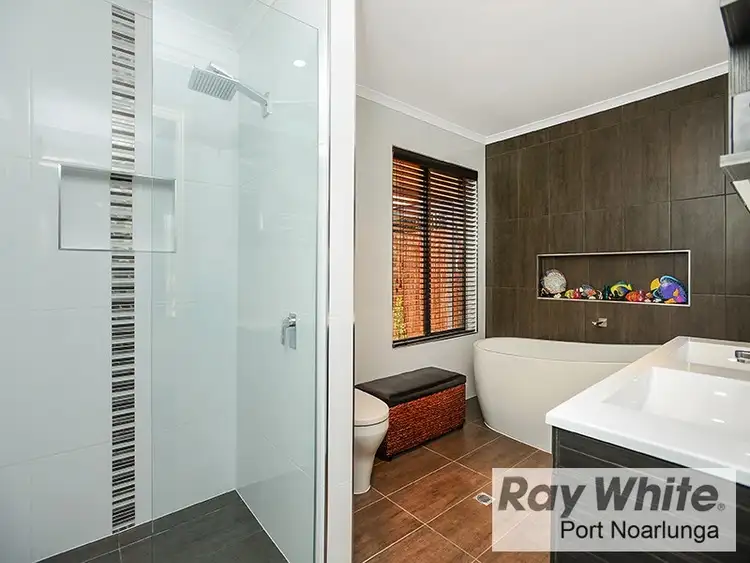 Fifth view of Homely house listing, 11 Redgate Court, Moana SA 5169