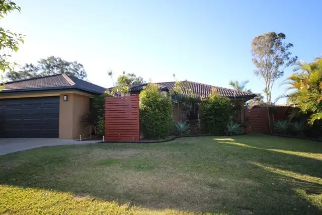 11 Winston Court, Landsborough QLD 4550