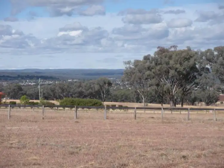 282 Fernhill Road, Inverell NSW 2360