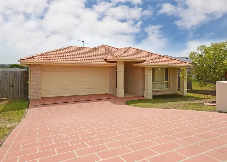 10 Steel Street, Nikenbah QLD 4655