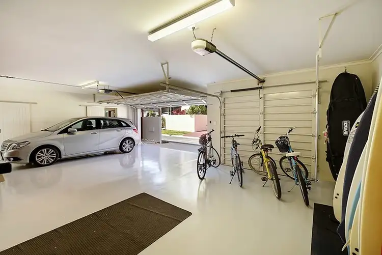 Seventh view of Homely other listing, 1/52 Jefferson Lane, Palm Beach QLD 4221