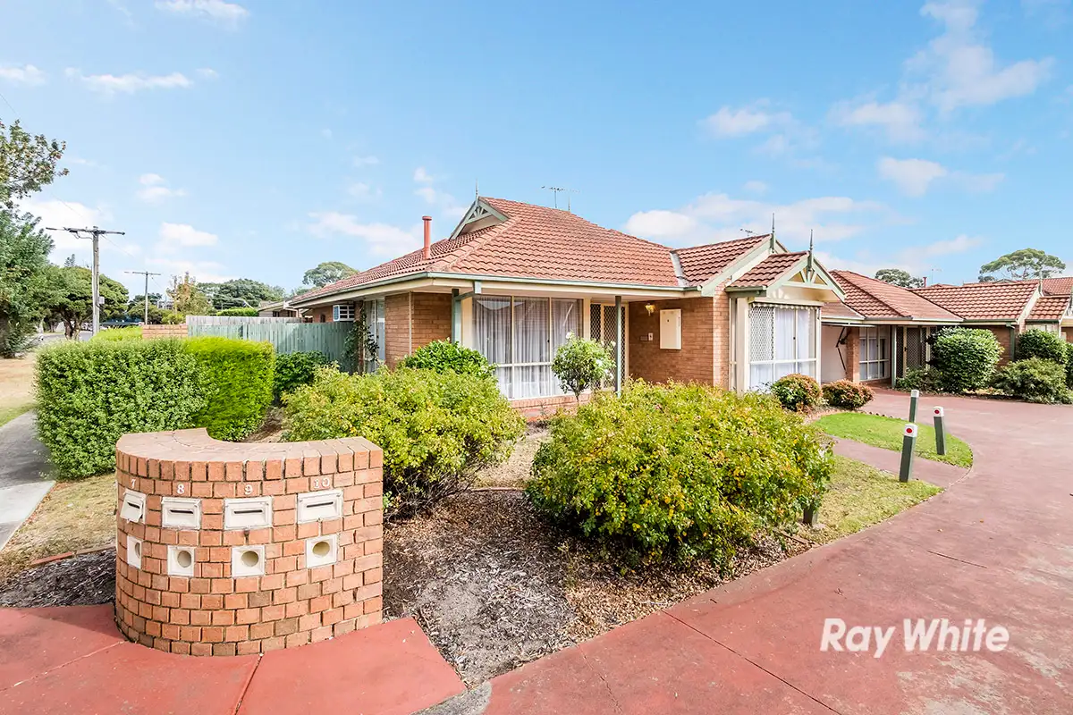 Main view of Homely unit listing, 6/15-17 Lyall Street, Cranbourne VIC 3977