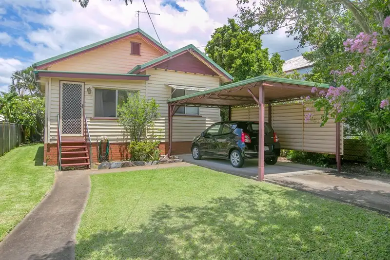 Main view of Homely house listing, 32 Violet Street, Wynnum QLD 4178