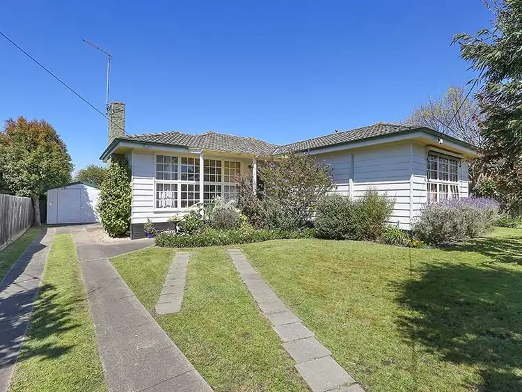 15 Marjorie Avenue, Belmont VIC 3216