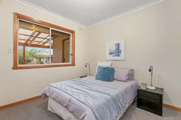 Seventh view of Homely house listing, 3 Joan Court, Reservoir VIC 3073