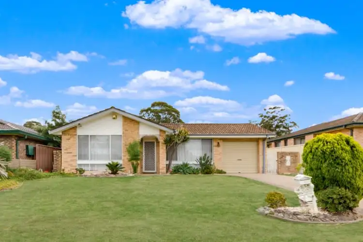 30 Evelyn Street, Macquarie Fields NSW 2564