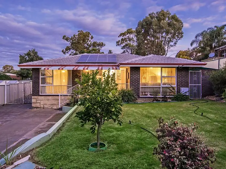 17 Jeffers Court, Orelia WA 6167