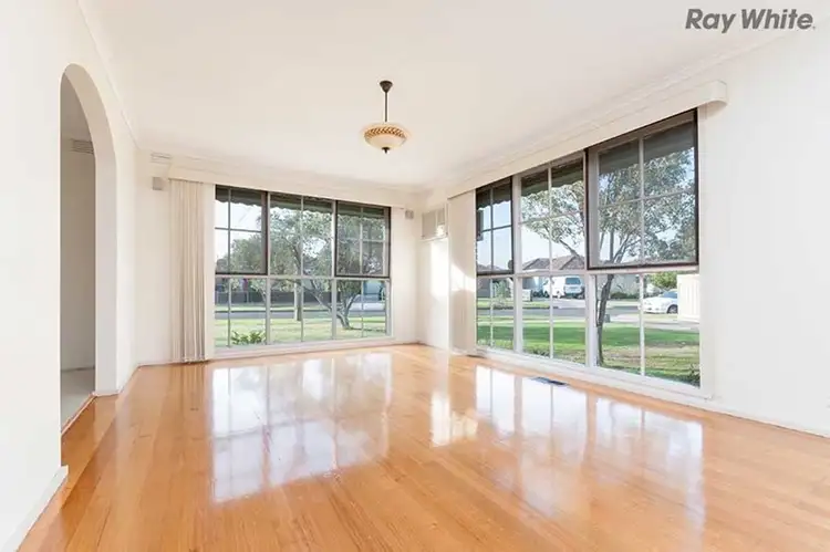Fifth view of Homely house listing, 23 Gumtree Close, St Albans VIC 3021