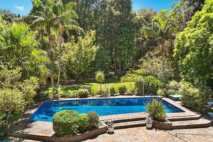 Fourth view of Homely house listing, 8 Finchley Place, Turramurra NSW 2074