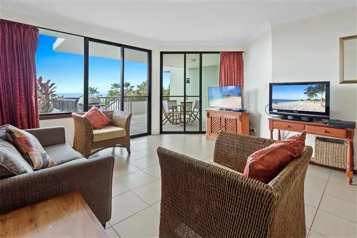 10/4 Golden Orchid Drive, Airlie Beach QLD 4802